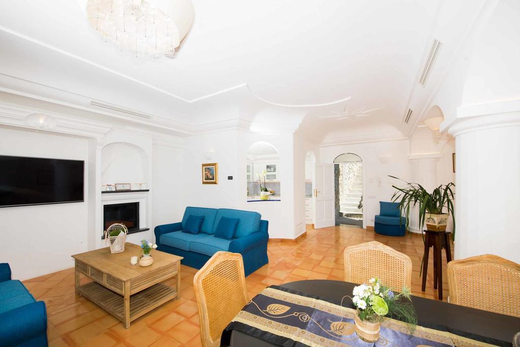 Villa De Rosa Positano Buitenkant foto